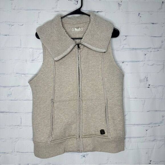 Ruff Hewn size medium vest - Picture 1 of 5
